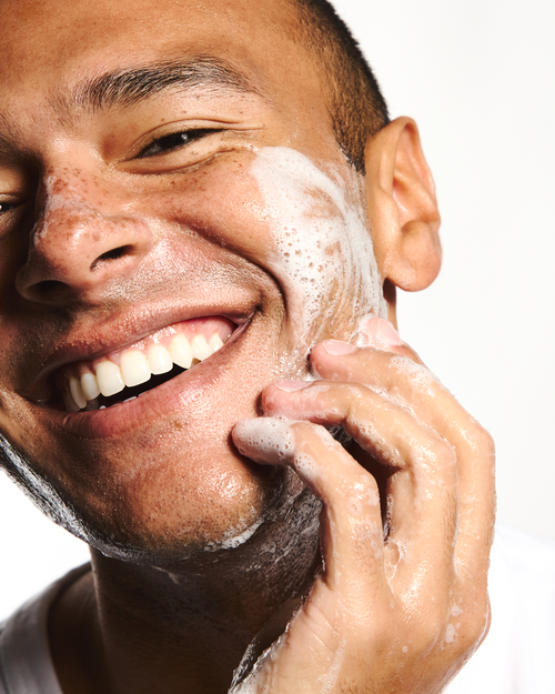 Aevi Gentle Cleansing Gel – image 3